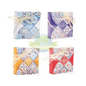 Scatoline-colorate-grandi-scatolina-rossa-gialla-arancione-viola-celeste-bianca--per-bomboniere-ricorrenza-generica-porta-confetti-pianeta-carta-le-stelle