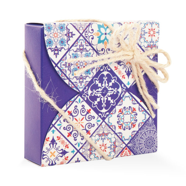 Scatoline-colorate-grandi-scatolina-rossa-gialla-arancione-viola-celeste-bianca--per-bomboniere-ricorrenza-generica-porta-confetti-pianeta-carta-le-stelle