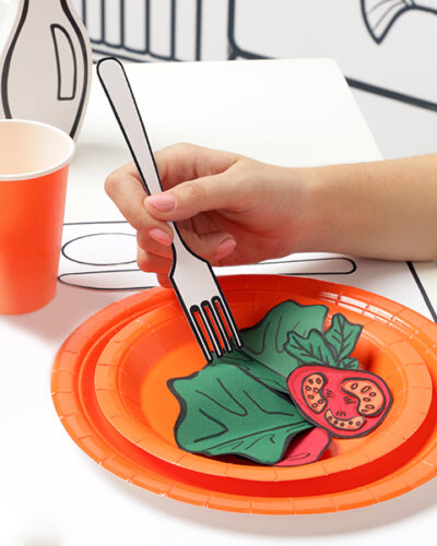 Ecolor-arancioni-piatti-piani-Ecolor-piatti-monouso-neri-in-pura-cellulosa-al-100-percento-biodegradabile-e-riciclabile-per-feste-ed-eventi-sostenibili.-Certificati-per-contatto-alimentare-pianetacarta-lestelle