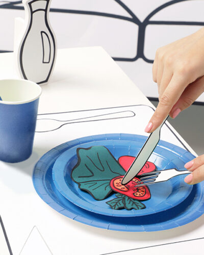 Ecolor-blu-piatti-piani-Ecolor-piatti-monouso-blu-in-pura-cellulosa-al-100-percento-biodegradabile-e-riciclabile-per-feste-ed-eventi-sostenibili.-Certificati-per-contatto-alimentare-pianetacarta-lestelle