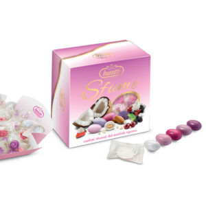 Tenerezze Rosa Sfumati Incartate-buratti-Tenerezze-Sfumè-Azzurre, confetti-buratti, dolcezza, tentazioni, mandorle, cioccolato-bianco-al-latte, senza-glutine, morbidezza, dimensione-generosa, igiene, informazioni-complete, trasparenza, sapori-e-colori, vassoio, variabilità, ingredienti, aroma-vaniglia, frutta-a-guscio, arachidi, conservazione-pianeta carta - le stelle - mercatino antignano vomero-FUROVAS